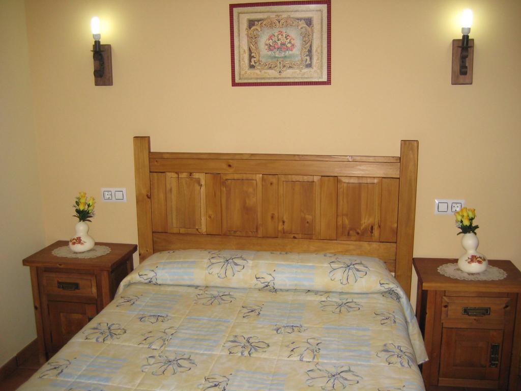 Casa Rural Los Olivos Sotoserrano Ngoại thất bức ảnh